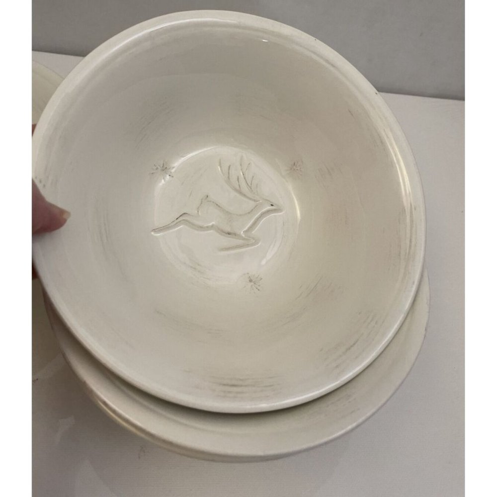 4 Woolrich Winter White Soup Cereal Bowl 7" Embossed Deer Snowflakes - EUC
